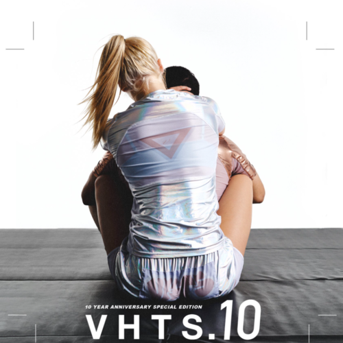 VHTS &#039;10주년 스페셜 에디션 래쉬가드&#039; (4 타입)